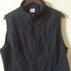 Columbia Women's Black Vest lined size 1x full zip